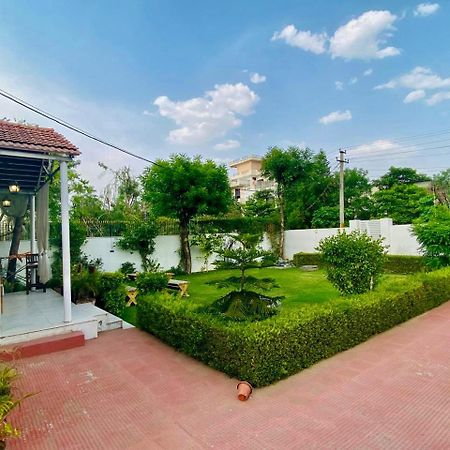 Solanki Farms & Pool Villa Garden Fully Private Jaipur Luaran gambar