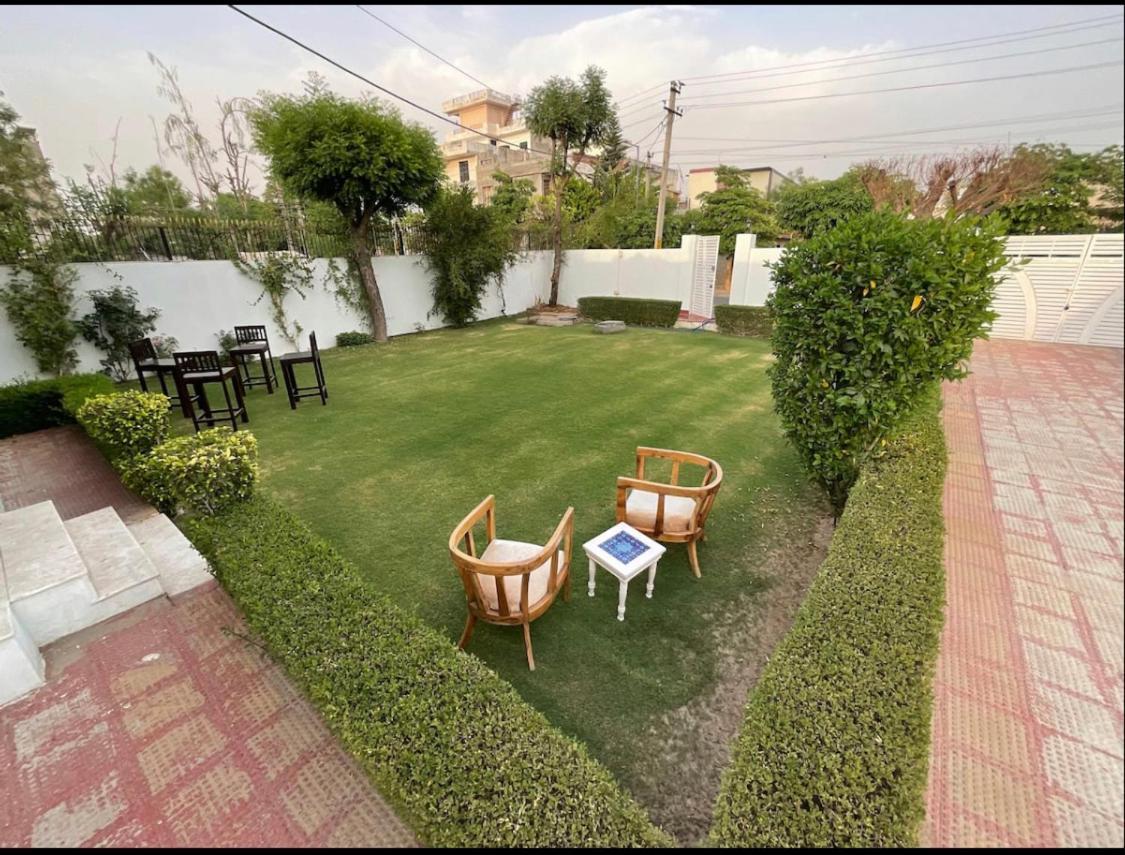 Solanki Farms & Pool Villa Garden Fully Private Jaipur Luaran gambar